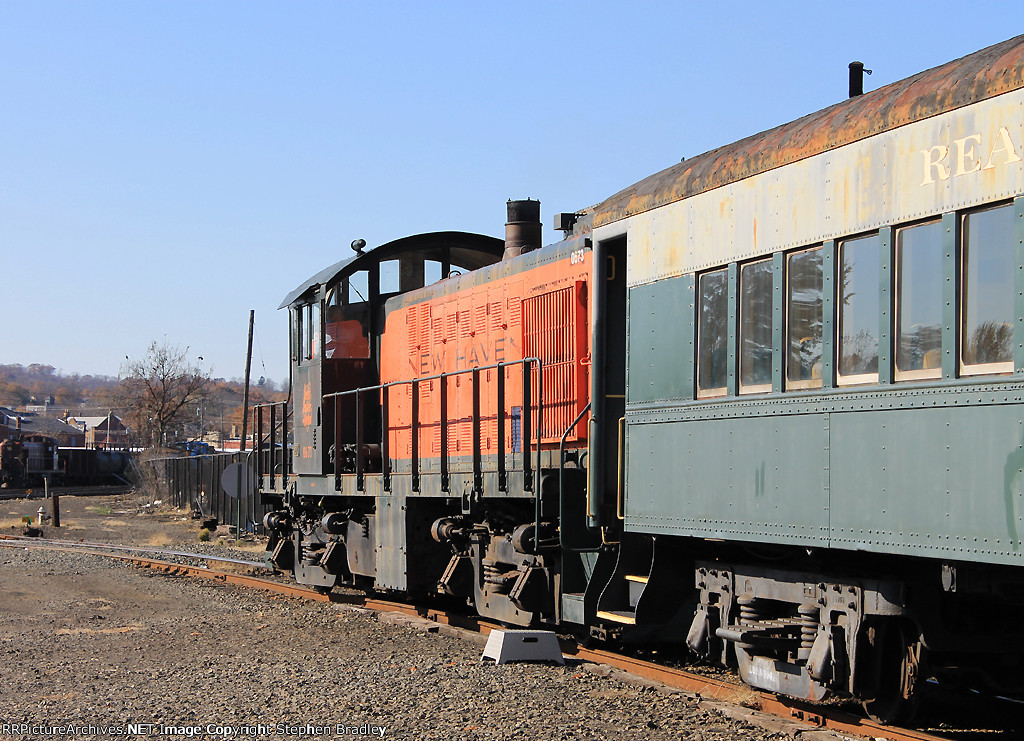 Yard train rides